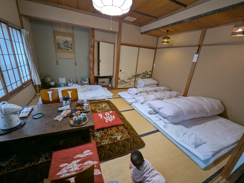山荘なぎさ　和室