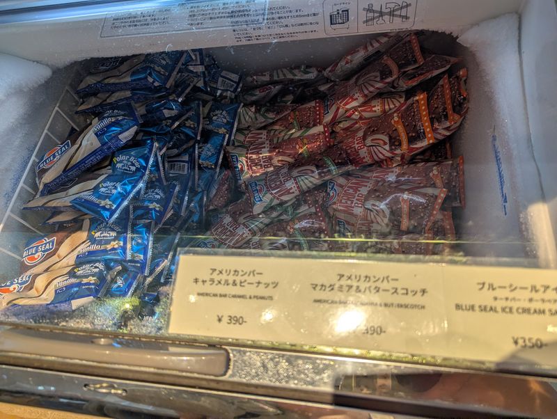 ヒルトン沖縄瀬底リゾート　フロント　売店