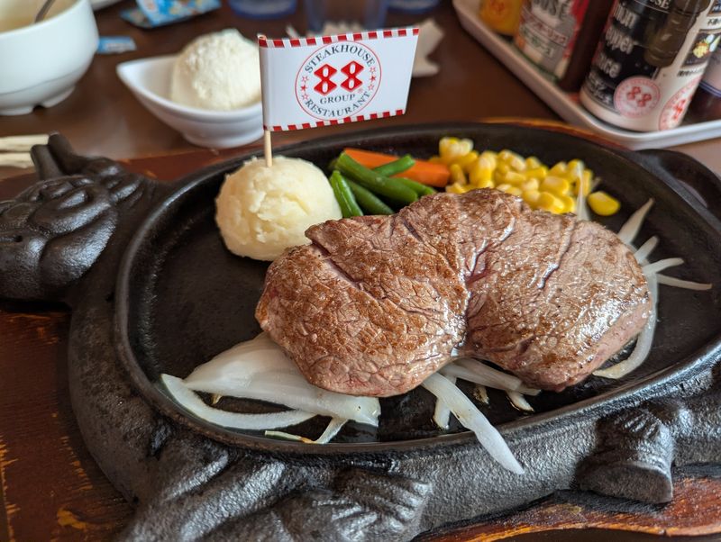 ステーキハウス88　ステーキ