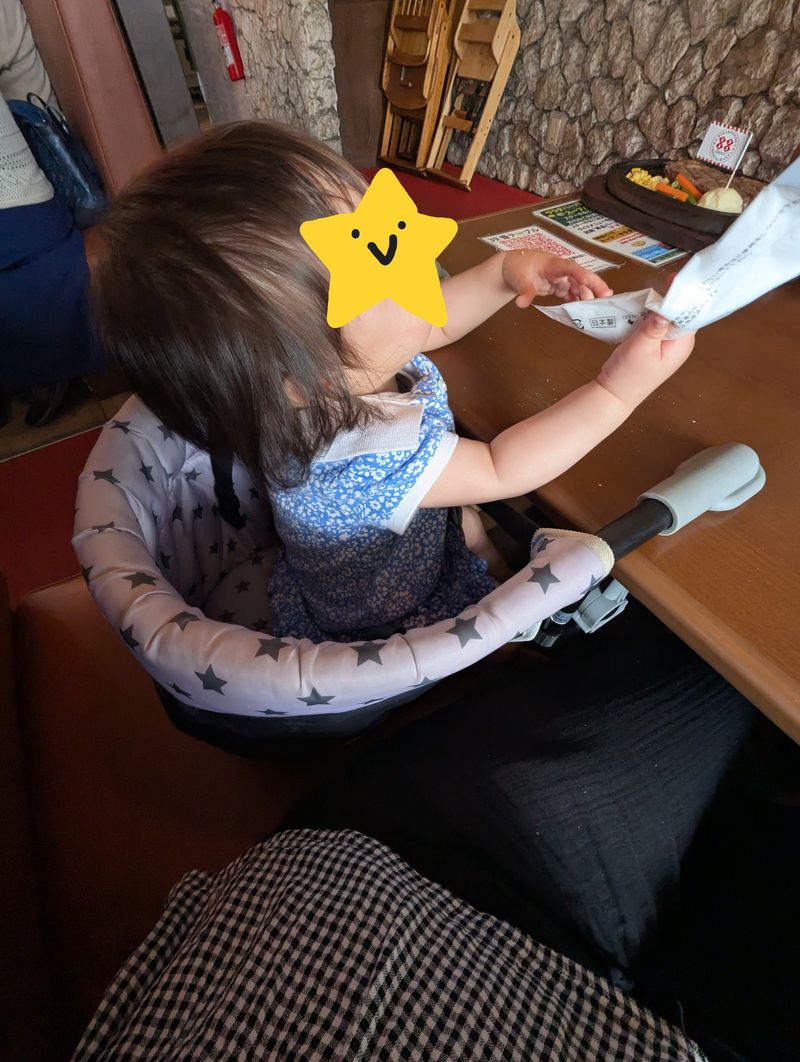 ステーキハウス88　ベビーチェア